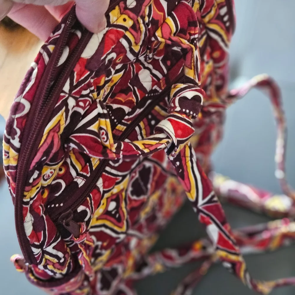 Vibrant Patterned Backpack - Picture 4 of 5